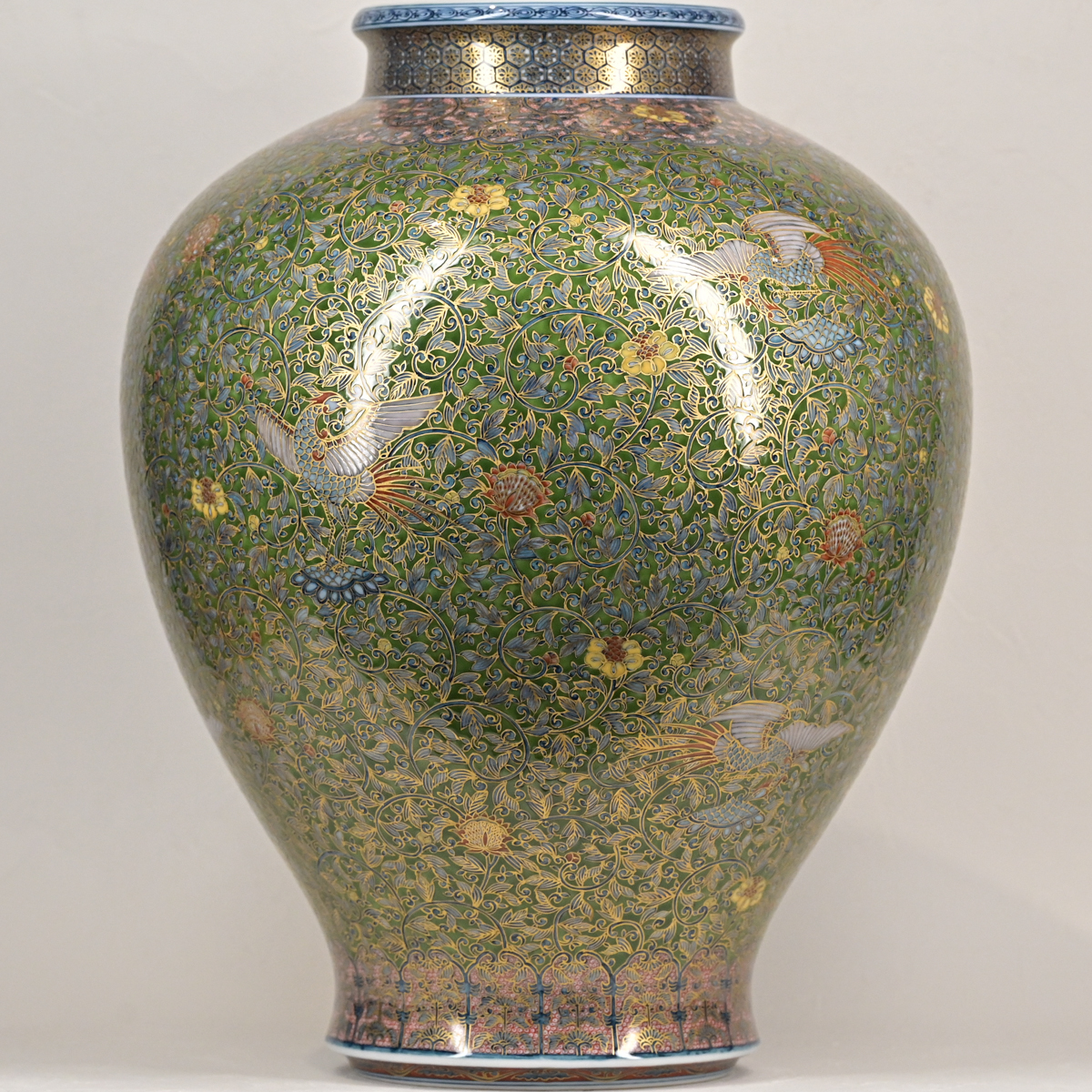 葉山有樹 金彩緑鳳凰唐草文壷 真作保証(色絵)｜売買されたオークション 