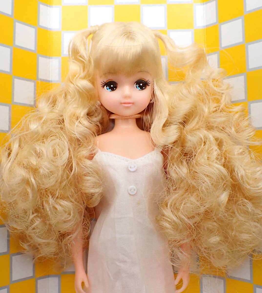 リカちゃんキャッスル きらちゃん 11121 箱ドール 22cm 新品 LICCA