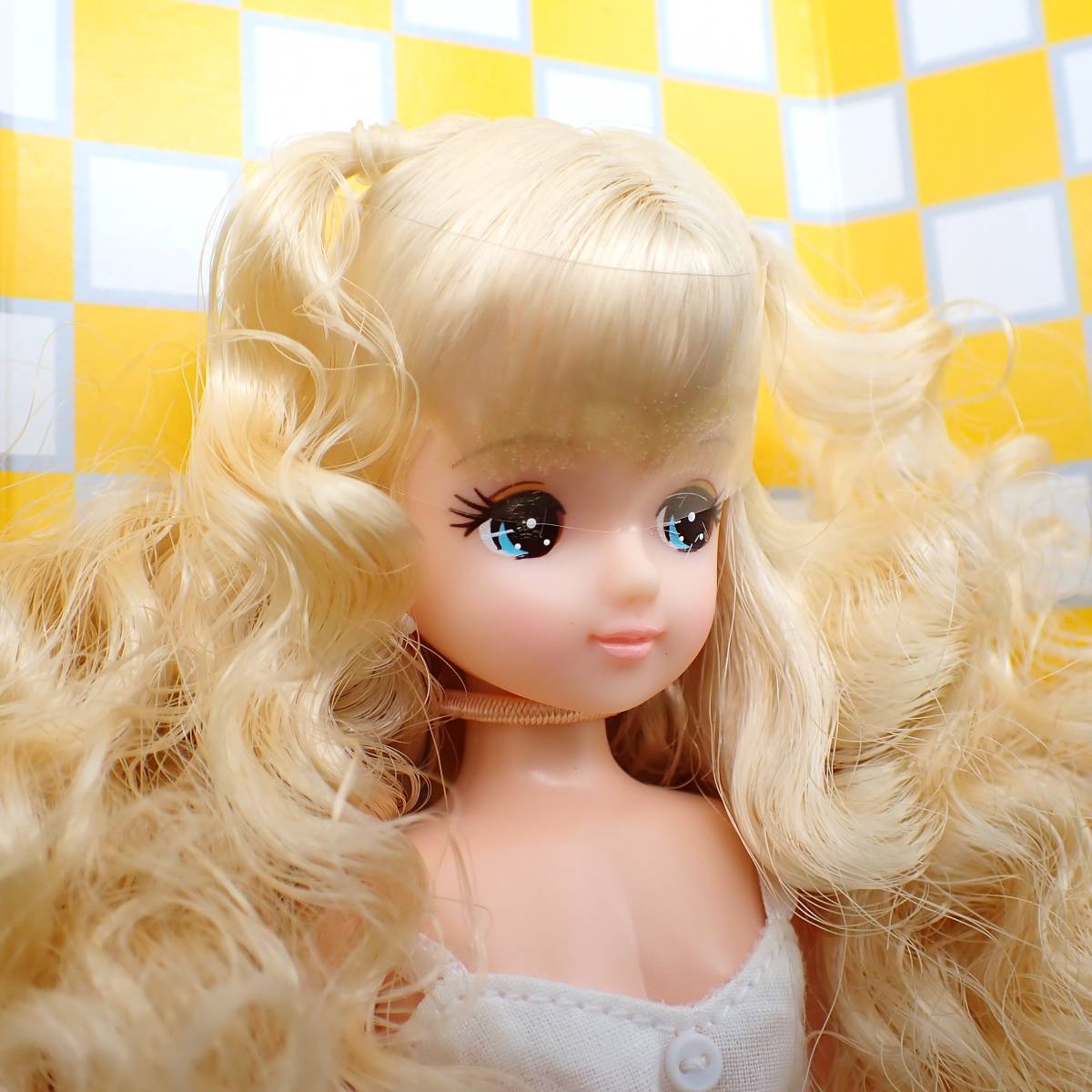 リカちゃんキャッスル きらちゃん 11121 箱ドール 22cm 新品 LICCA