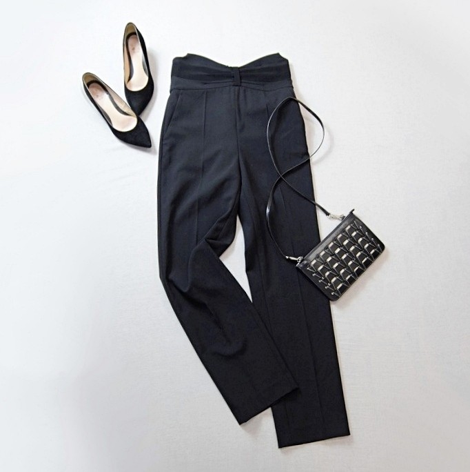 2910 RED VALENTINO レッドヴァレンティノ レディース バックファスナー付き ハイウエスト スラックス トラウザーズ パンツ ブラック 38