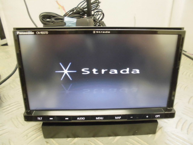 作動確認済み Panasonic パナソニック ストラーダ CN-RE07D SD DVD
