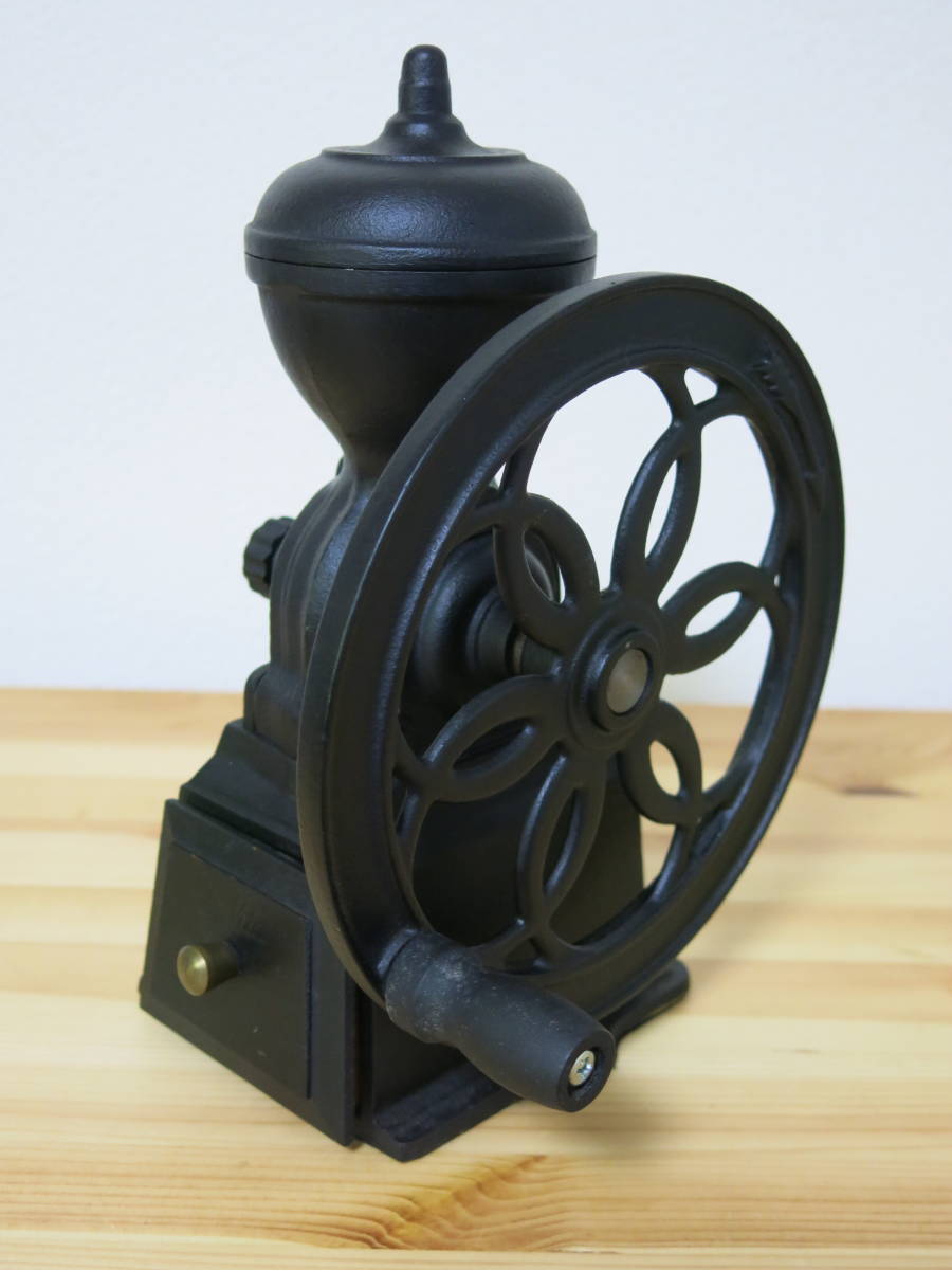 美品・美品！】 カリタ ・Kalita ☆ダイヤミル 手挽き コーヒーミル