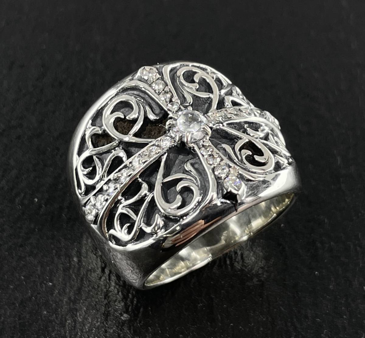 正規品★美品★CHROME HEARTS クロムハーツ・クラッシックオーバルクロスリング・17-18号