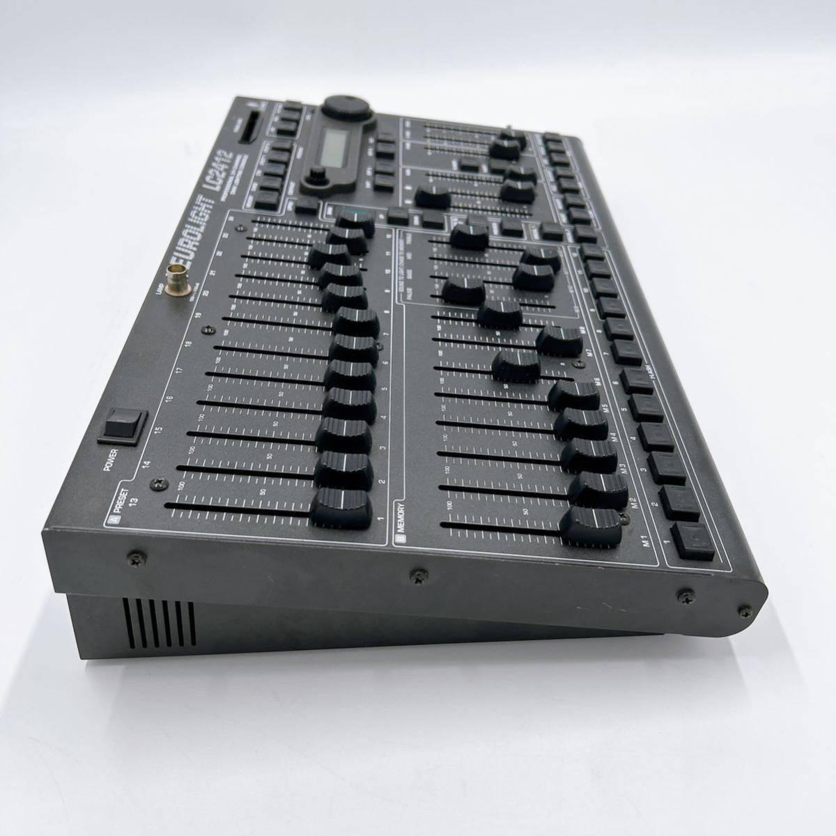 BEHRINGER LC2412 EUROLIGHT 調光動作確認済み 一ヶ所つまみ欠品 舞台