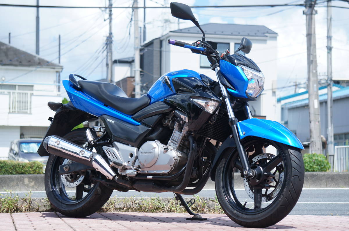 スズキ GSR250 - | 250ccとは思えないサイズ感 中古・新車バイクの 