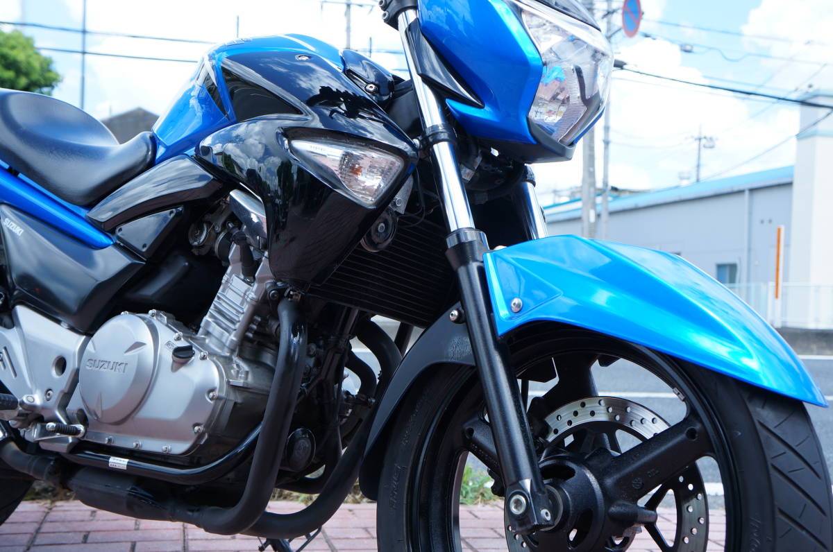 スズキ GSR250 - | 250ccとは思えないサイズ感 中古・新車バイクの 
