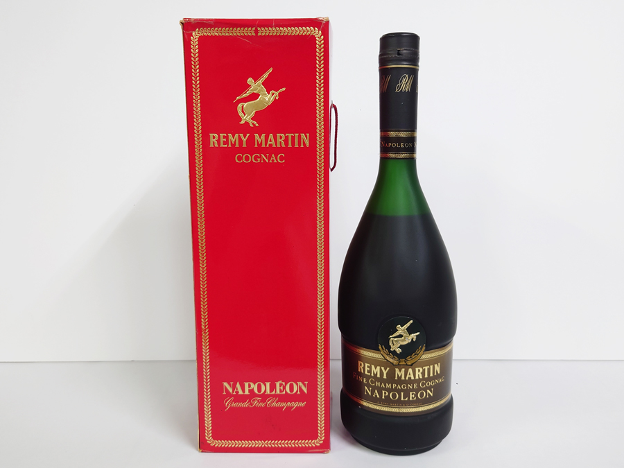 古酒REMY MARTIN NAPOLEON ファインシャンパーニュ未開栓 1本 古酒 未開栓 REMY MARTIN レミーマルタン NAPOLEON ナポレオン