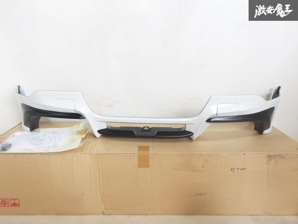 ★未使用★ TRD ZN8 GR86 ’21.10～ リアバンパースポイラー エアロ リアスカート K1X クリスタルホワイトパール MS343-18004-A0 即納B-8