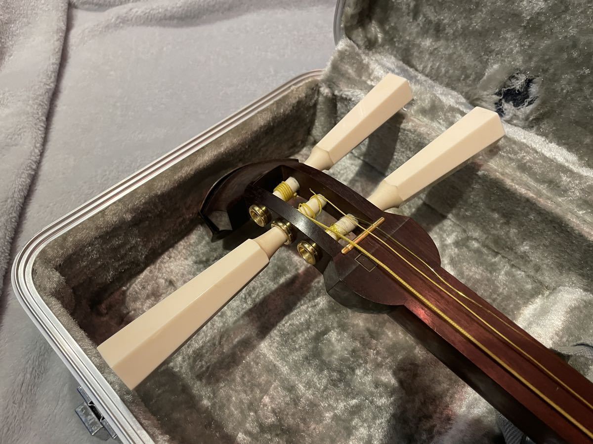 三味線紅木 本体 ハードケース付き 【公式通販】