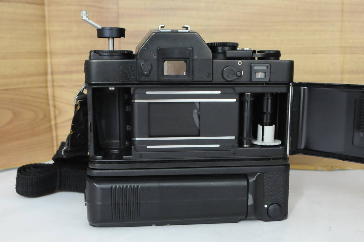 全国送料無料】 Leica ライカ R3 MOT ELECTRONIC 【公式通販】