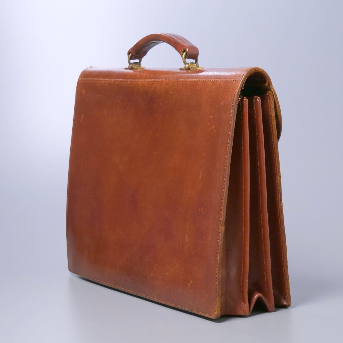 ロイズラゲッジ Lloyd's ダレスバッグ ビジネスバッグ レザー Yahoo