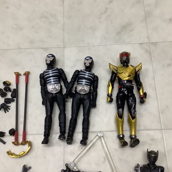 1円〜 ジャンク S.H.Figuarts 等 仮面ライダードライブ ゴルドドライブ 
