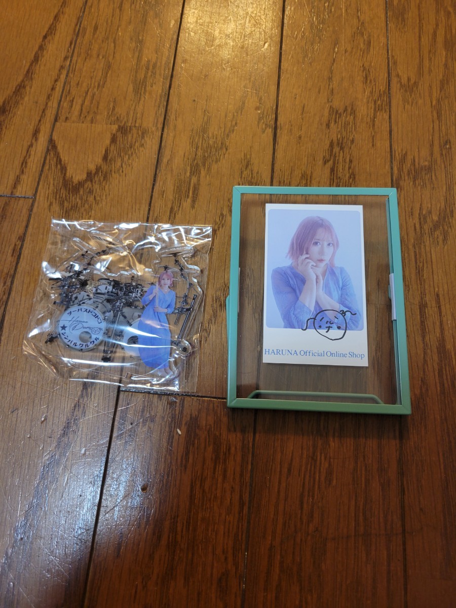 ラブバイツ　直筆サイン LOVEBITES ラブバイツ メンバー全員直筆サイン (サイン)｜売買された
