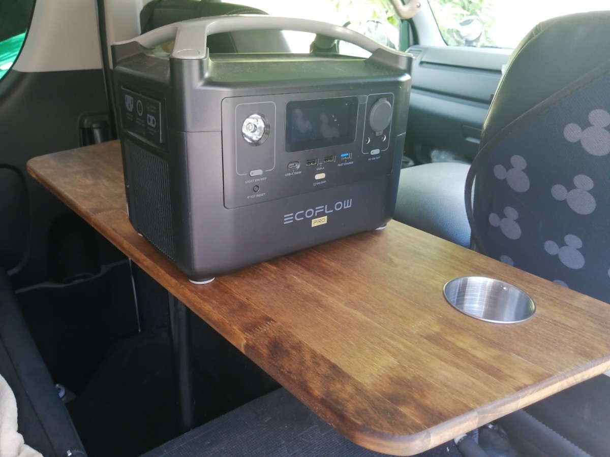 ハイエース 200系 　スーパーGL　S-GLセカンドテーブル 　900×300