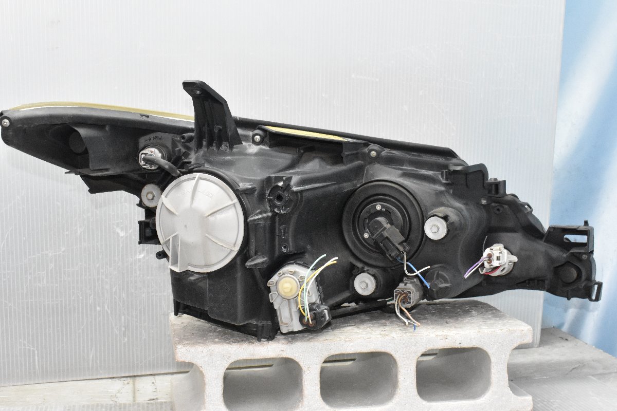 エスティマ H24.2 GSR50W HID キセノン ライト 左右 バラスト バーナー　*せ エスティマ エスティマ（種類（カーライト電球）HID・キセノン acr50w（種類（カーライト電球）HID LED（種類（カーライト電球）HID 0 ガラスフォグランプ