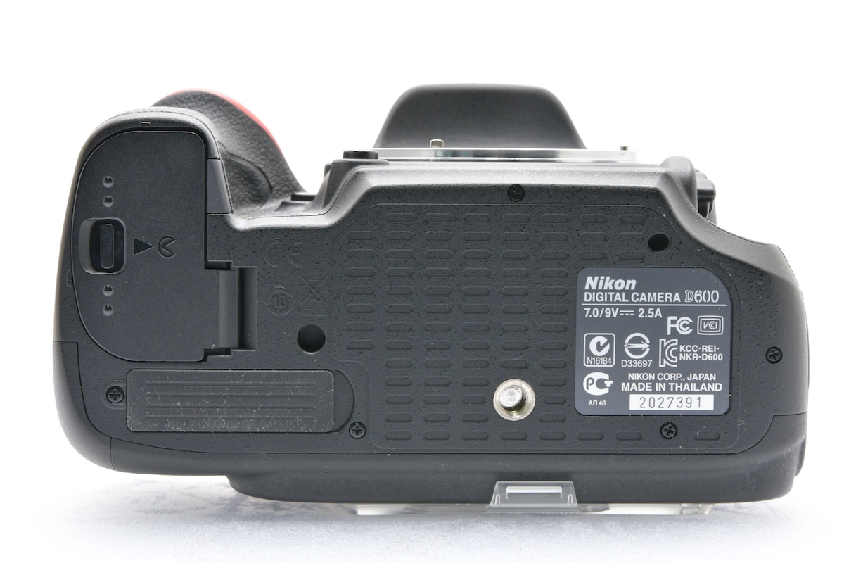 Nikon D600 ボディ ニコン デジタル一眼レフカメラ デジタル - 一眼