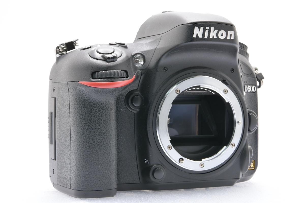 Nikon D600 ボディ ストラップ NIKON D600 ボディ ストラップ付 | ヤマダウェブコム