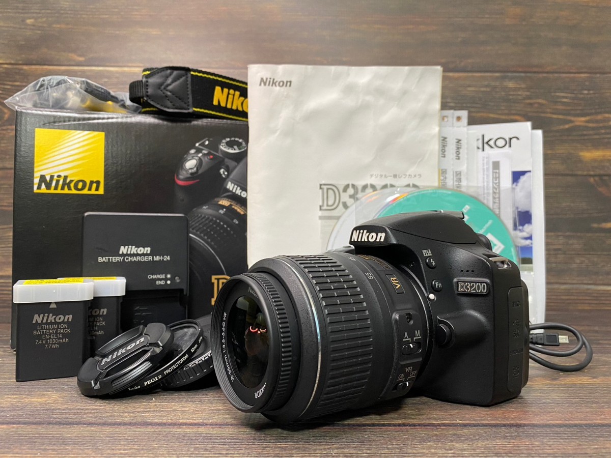 Nikon ニコン D3200 レンズキット デジタル一眼レフカメラ 元箱付き