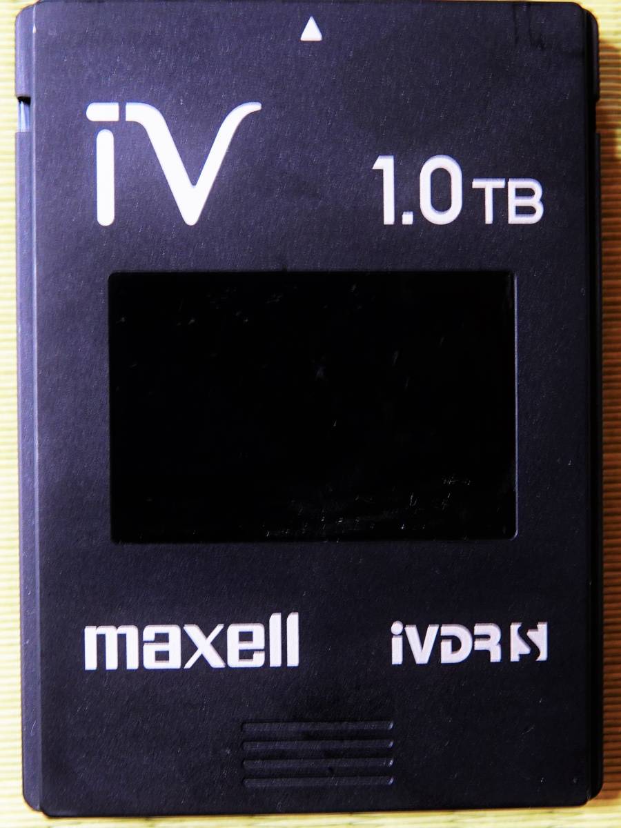 動作確認済・本体のみ)maxell iVDR-S 1TB ブラック maxell 1TB iVDR-S
