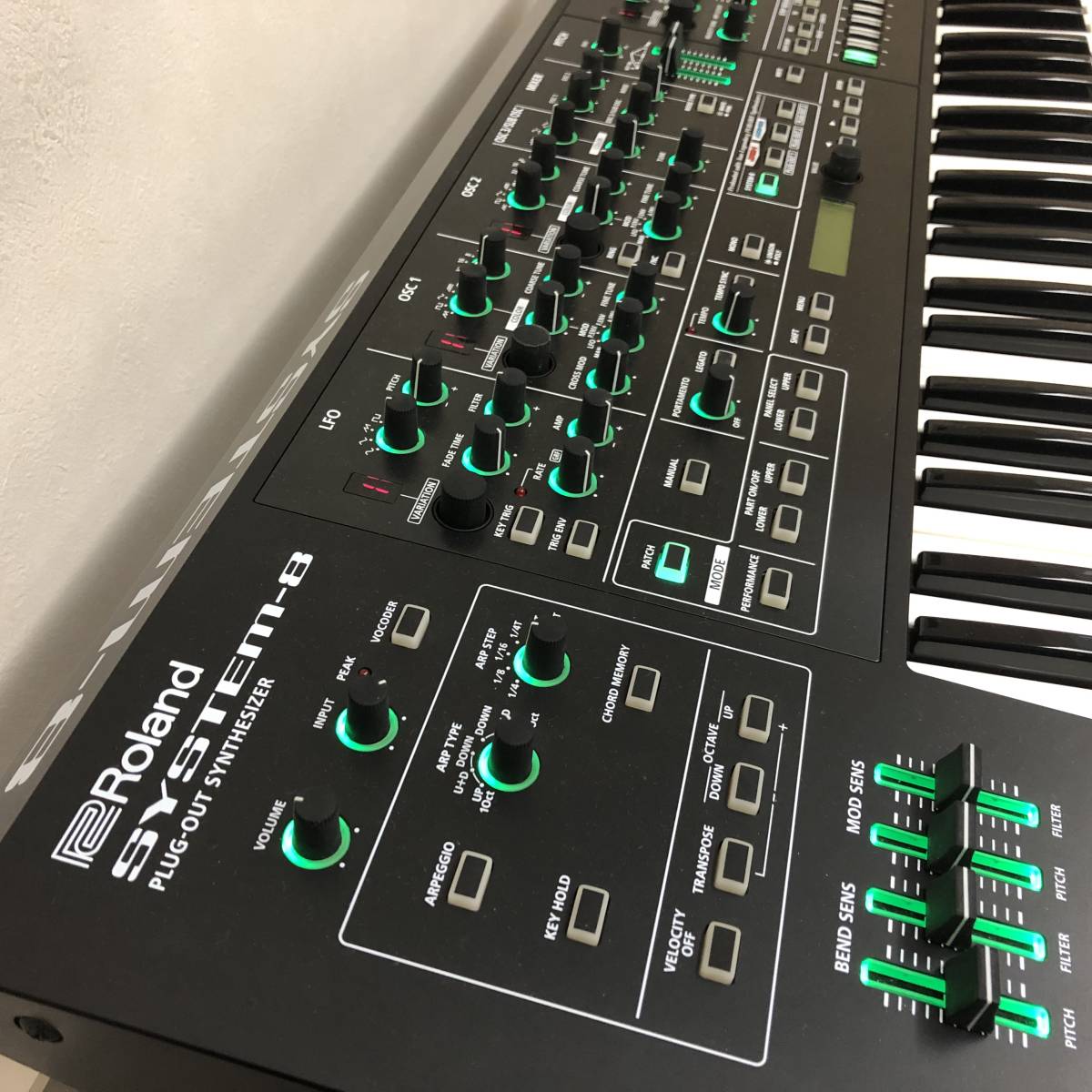 Roland SYSTEM8 (中古) SYSTEM-8 Roland シンセサイザー [Lifetime