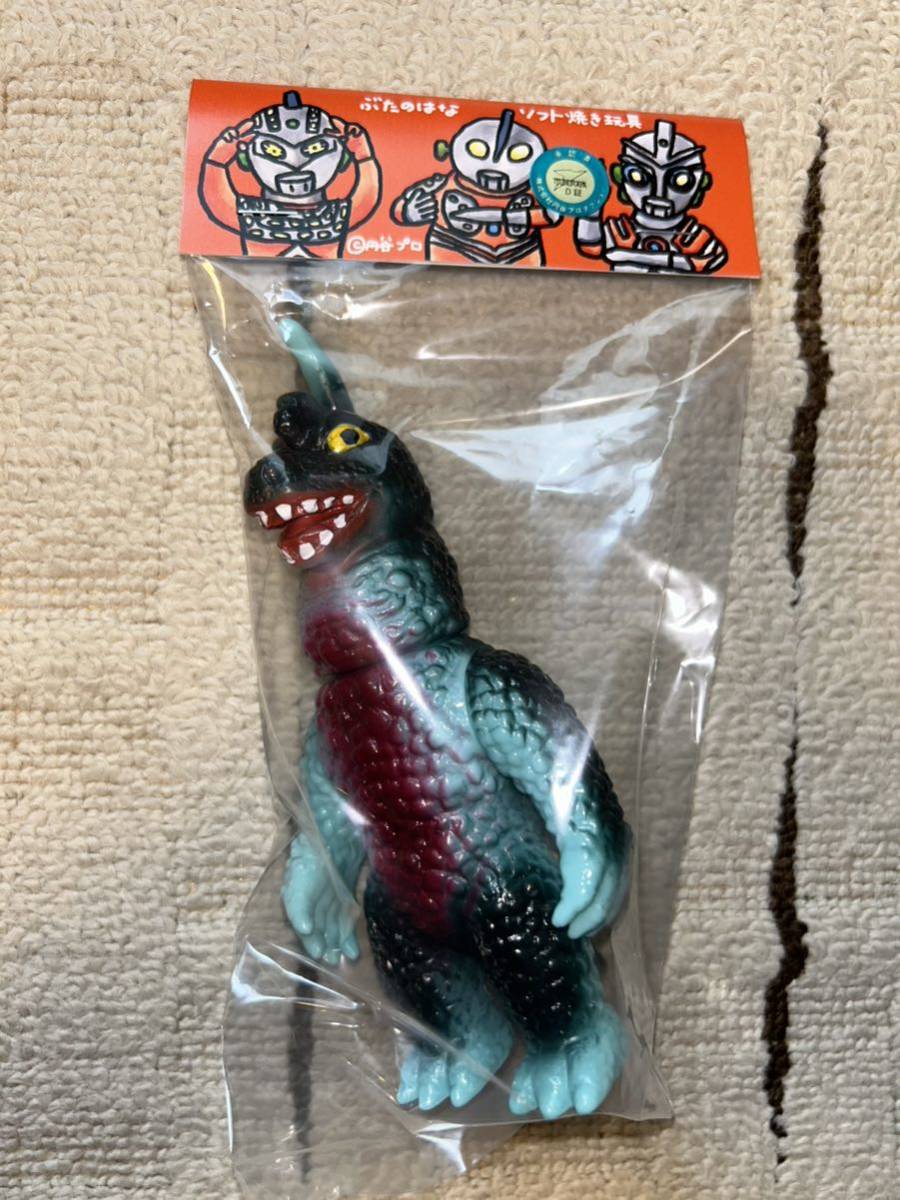 驚きの破格値，大人気 アーストロン ぶたのはな M1号 マルサン(その他)｜売買されたオークション情報、yahooの商品情報をアーカイブ公開 - オークファン 怪獣、宇宙人