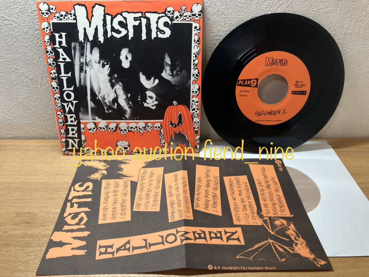 Halloween Misfits - of a Book by | NYC Show, photos 0 Classic r 