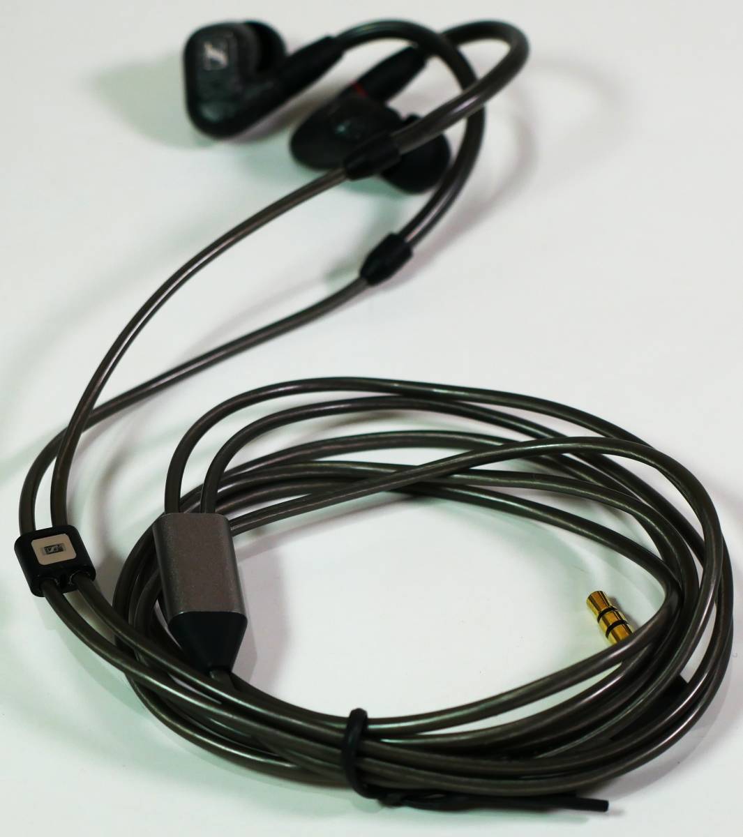 美品 ゼンハイザー 正規品 有線イヤホン IE 300 Sennheiser 有線