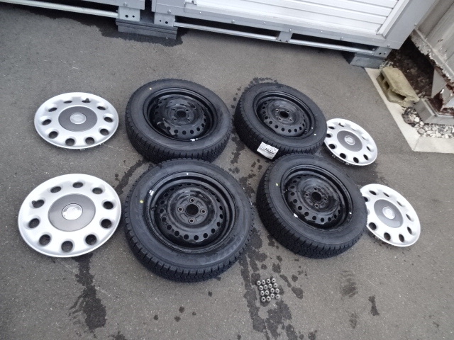 スタッドレス155/ 65R14 +ダイハツ純正ホイール