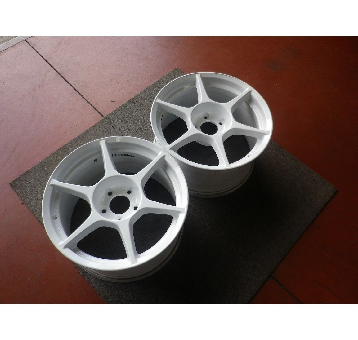 Buddy Club P1 Racing バディククラブP1レーシング♪17×9J/PCD114.3/5H