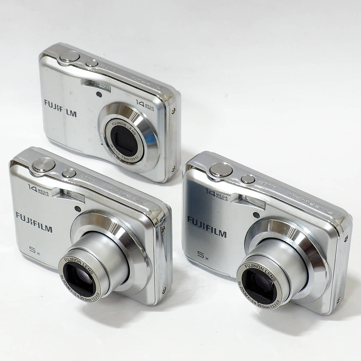 FUJIFILM FINEPIX 単3 対応 デジカメ 4台セット AX300 x2 AV210 