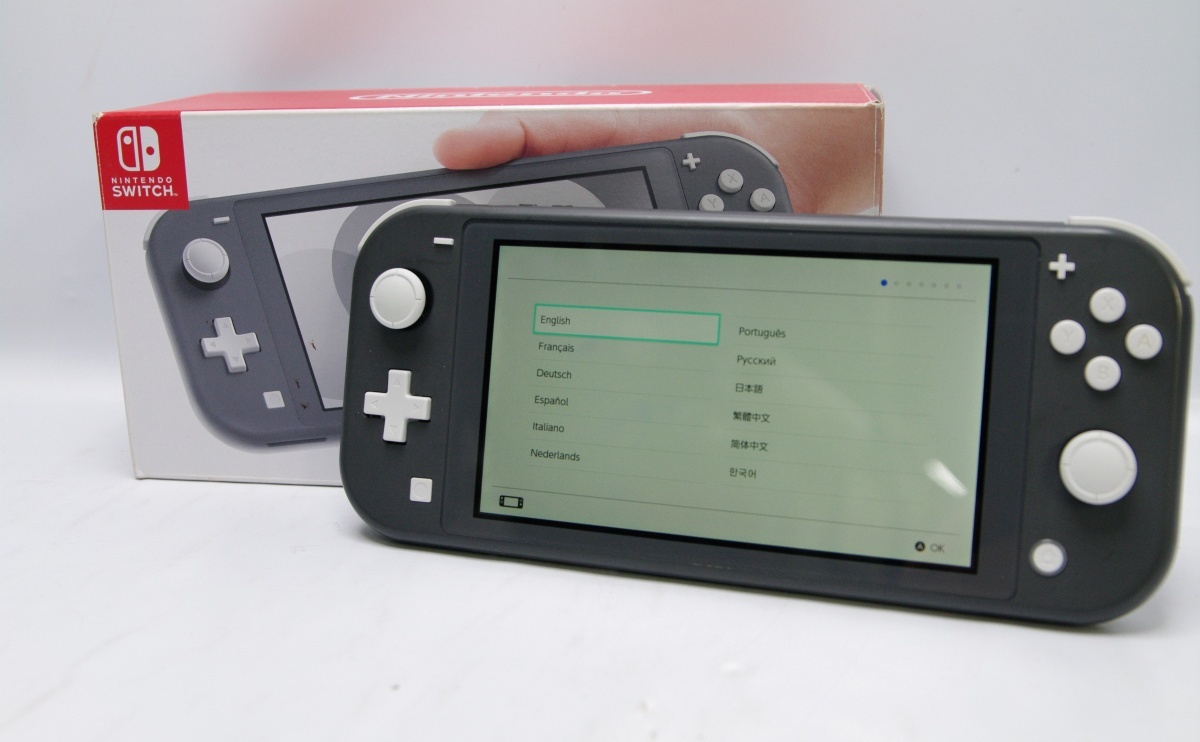 1* NINTENDO SWITCH LITE 本体 HDH-S-GAZAA ニンテンドー スイッチ 