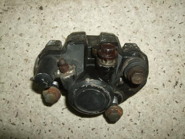 MF4009 DT200R フロントブレーキキャリパー 3ET-0005