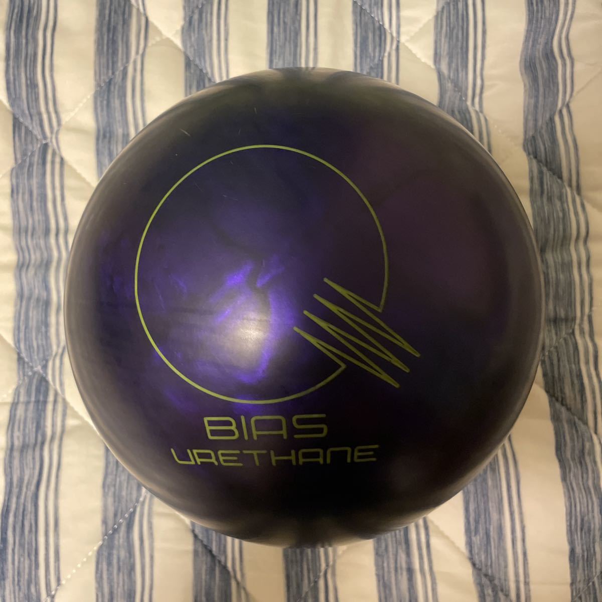 8*8様 【新品未使用】 ブランズウィック カンタムバイアスウレタン 15ポンド ボウリング ボール ブランズウィック カンタムバイアスウレタン