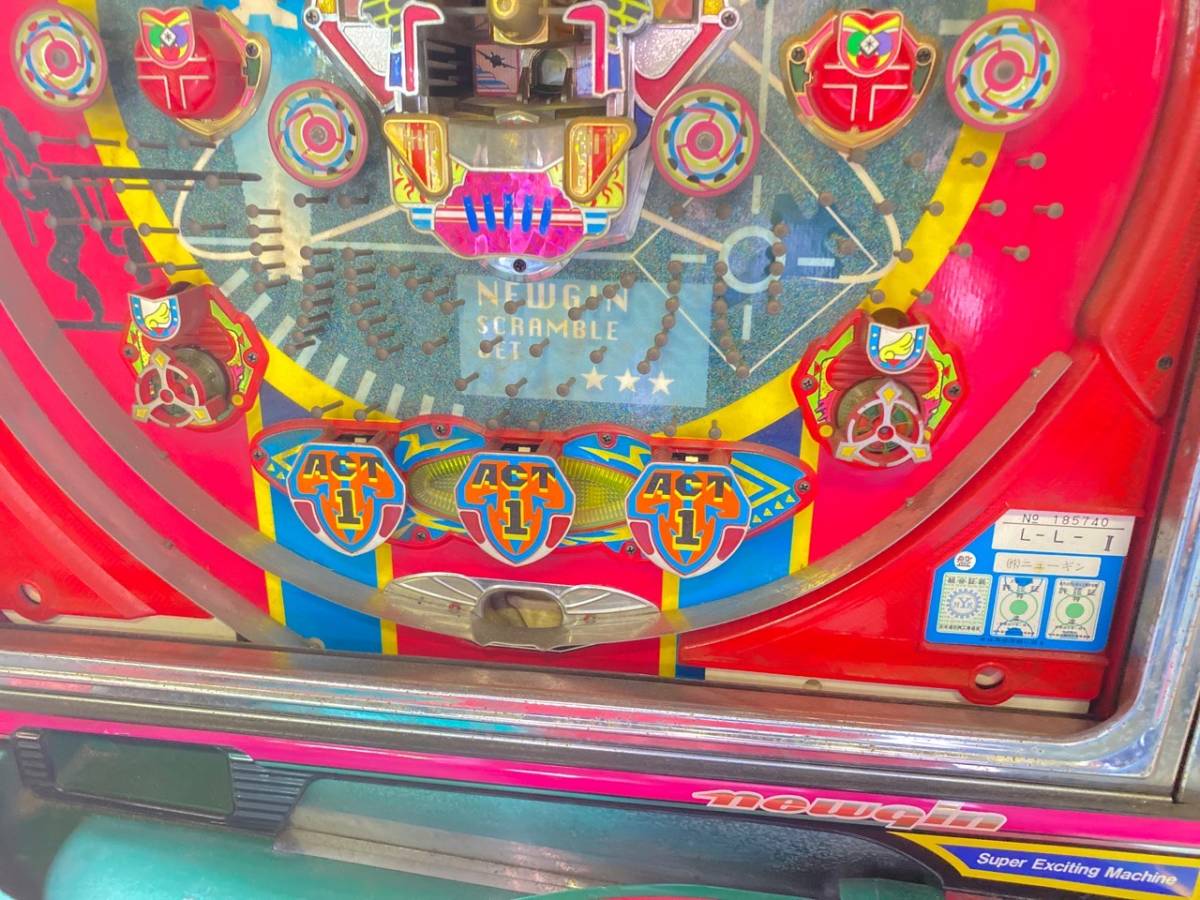 9/057 ジャンク品 パチンコ台 レア ニューギン スクランブルジェット2