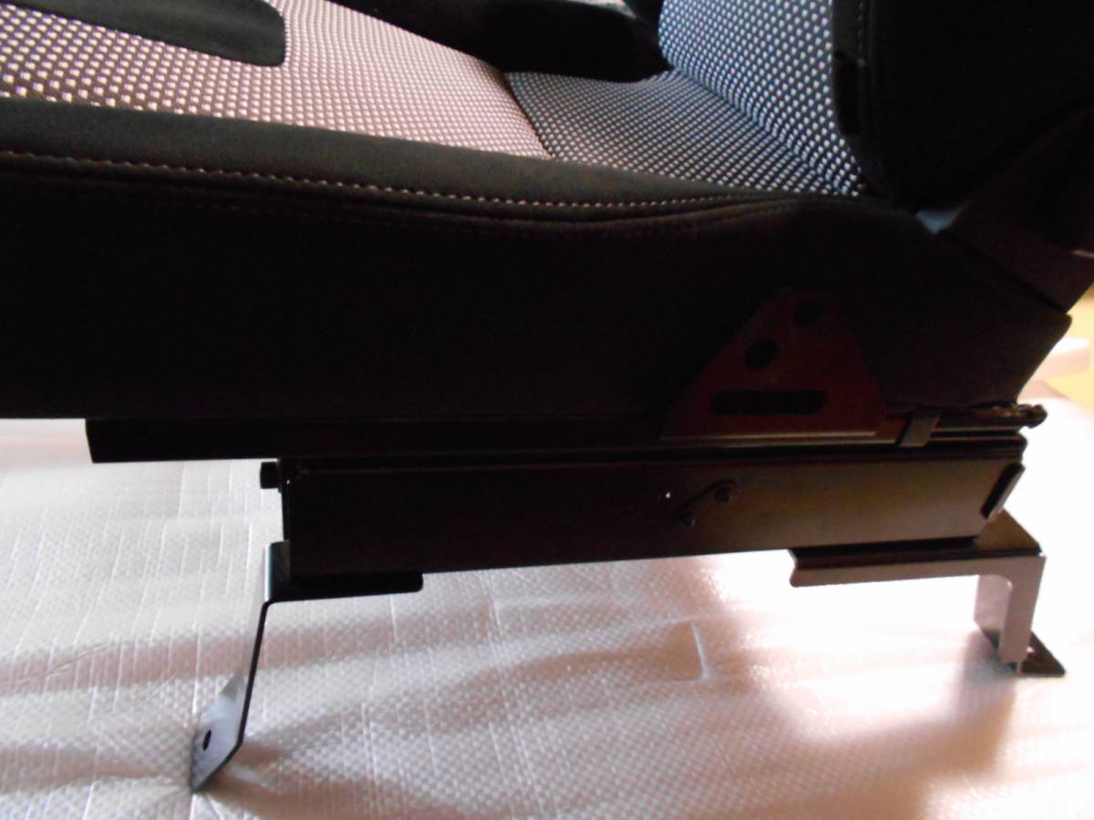 LX-F N-VAN HONDA RECARO（レカロ） に BK WU110H BK110 IN110 レカロ 