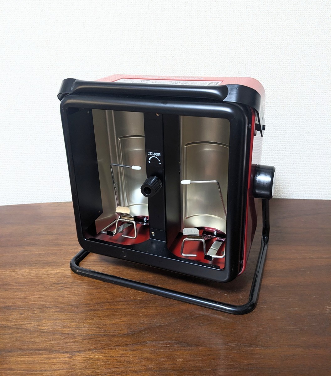 UNIFLAME ガスヒーター ワームⅡ レッド ハンディガスストーブ 廃盤品