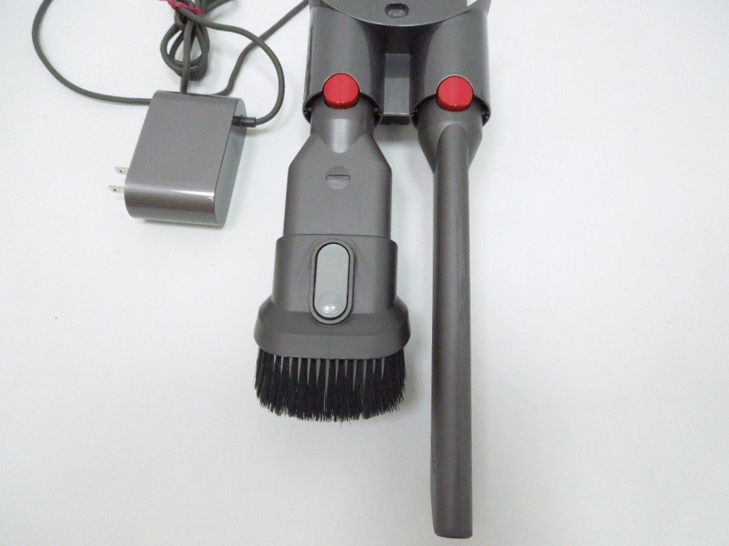 0130 dyson ダイソン V8 slim fluffy コードレス掃除機 スティック