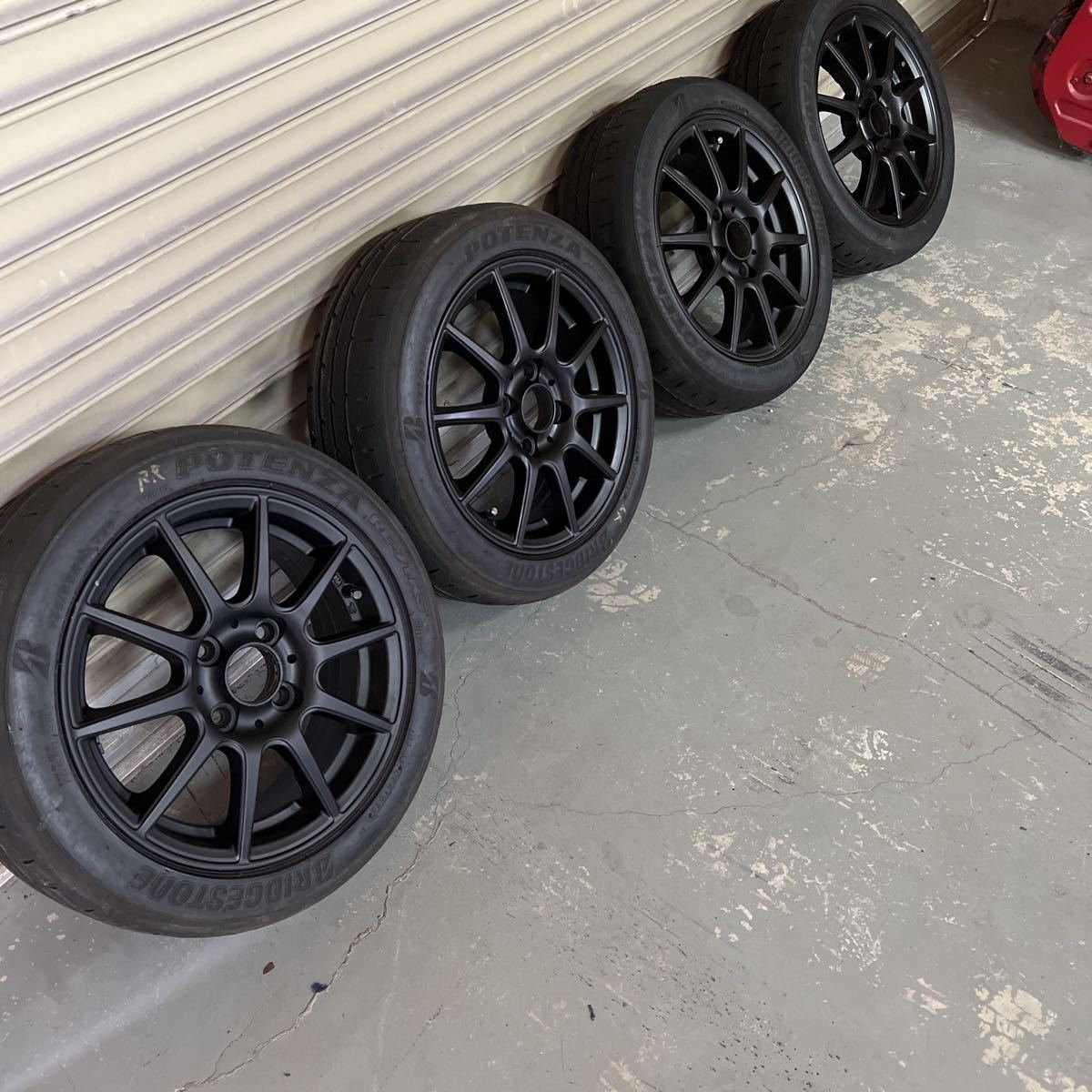 RE71RS 165/55R14 ブラックホイール　ガリ傷無し 5.5j PCD100 4本　中古品