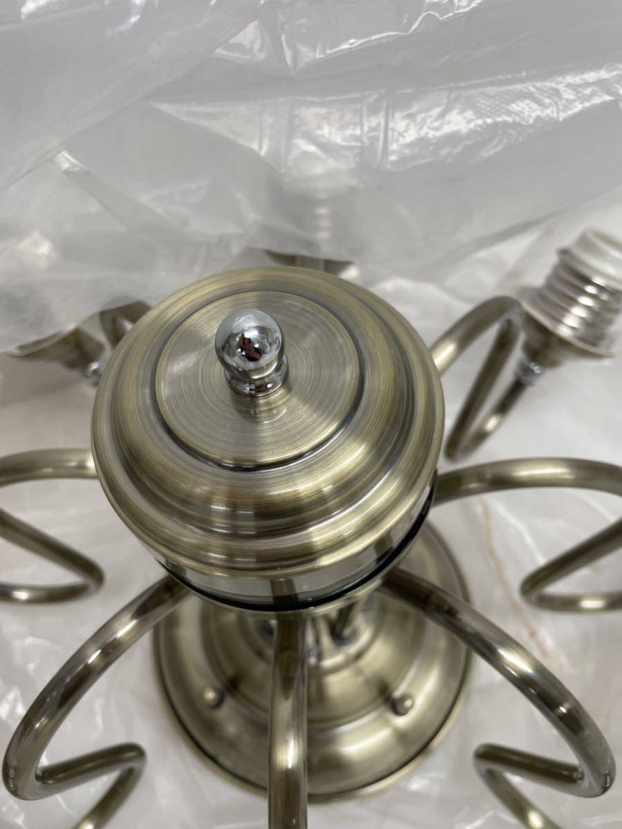 オーデリック8灯シャンデリア クリーム色 フラワー型 シーリングライト