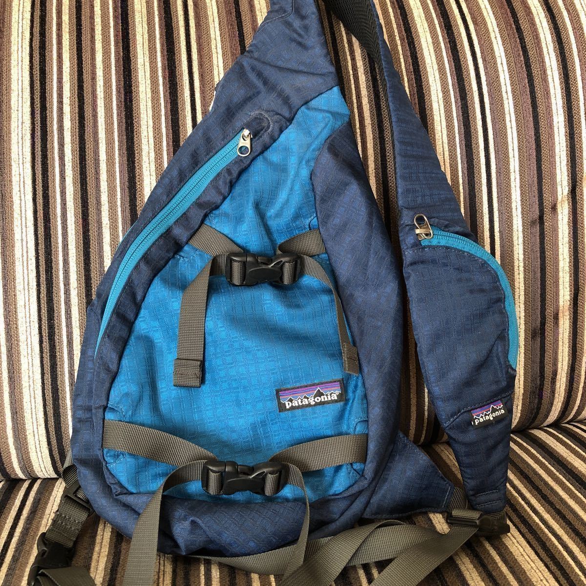 patagonia パタゴニア　ワンショルダーバッグ ボディバッグ　美品