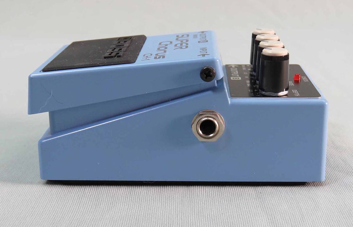 BOSS CH-1 SUPER Chorus 半年前購入美品、元箱・保証書付き BOSS SUPER