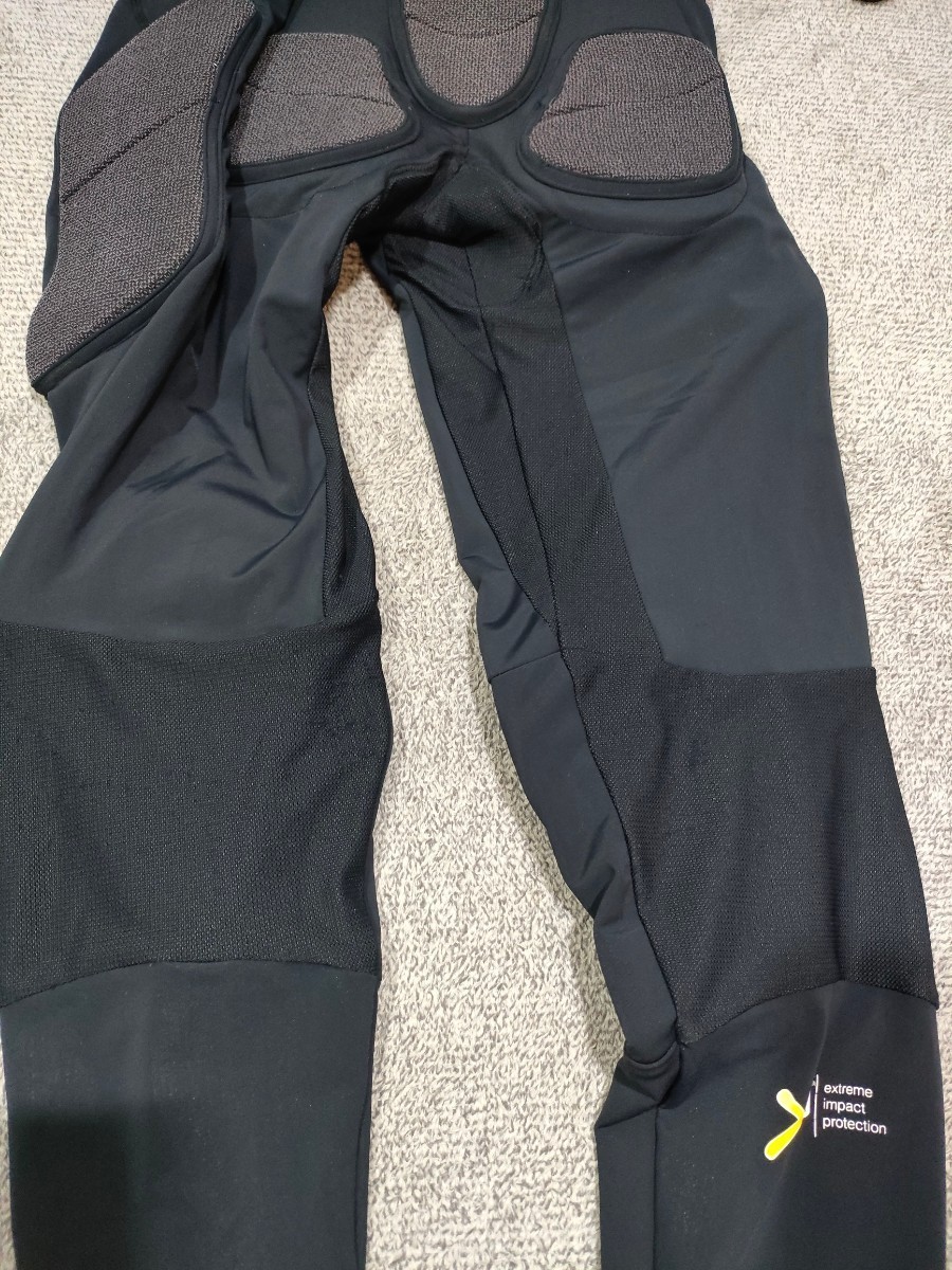 □鎧武者 KEVLAR PORON ロング ヒッププロテクター Mサイズ