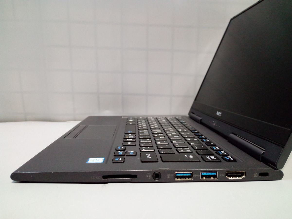 ノートPC NEC LAVIE Direct i7-7500U 8Gb SSD256Gb