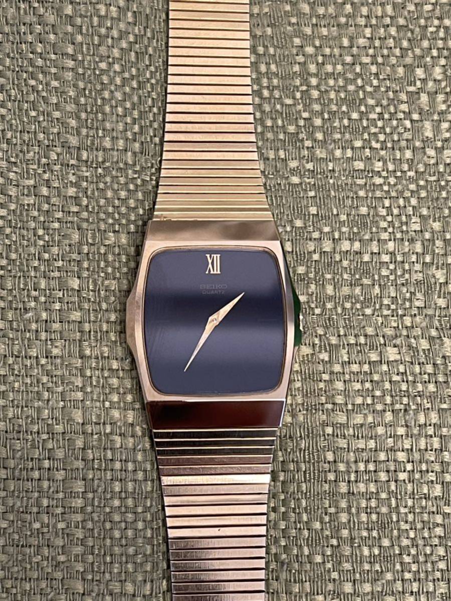 稼働 良品 セイコー QZ 7430-5030 黒文字盤 スクエア メンズ腕時計