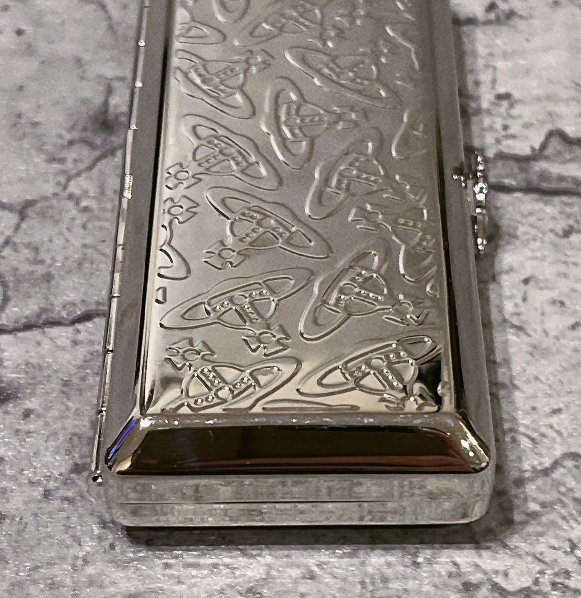 美品✨希少 ヴィヴィアンウエストウッド オーブ総柄 シルバー シガレットケース 希少 ヴィヴィアンウエストウッド シガレットケース タバコケース