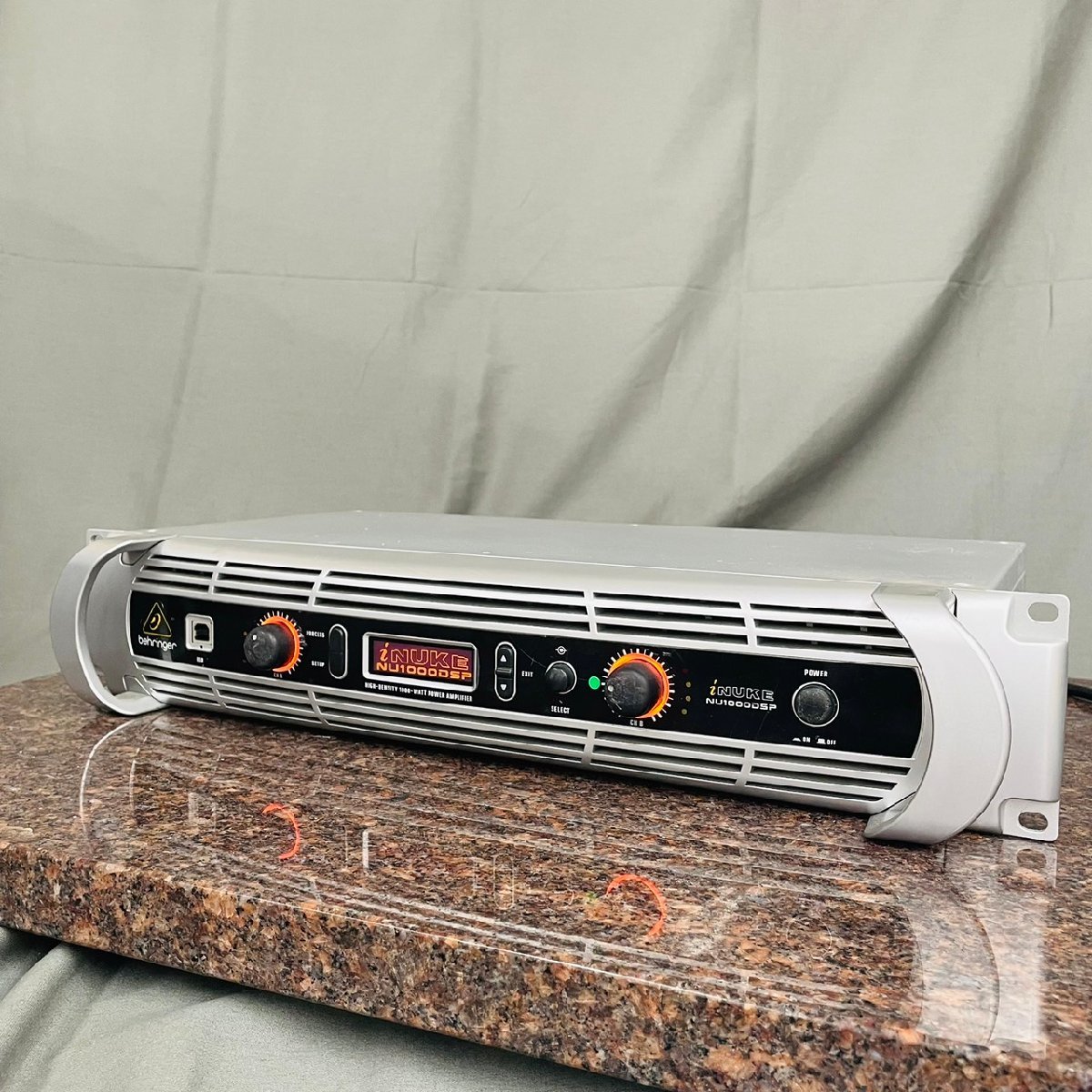  T2833 現状品 BEHRINGER ベリンガー デジタルパワーアンプ iNUKE Model NU1000DSP(その他)｜売買されたオークション情報、yahooの商品情報をアーカイブ公開 - オークファン その他