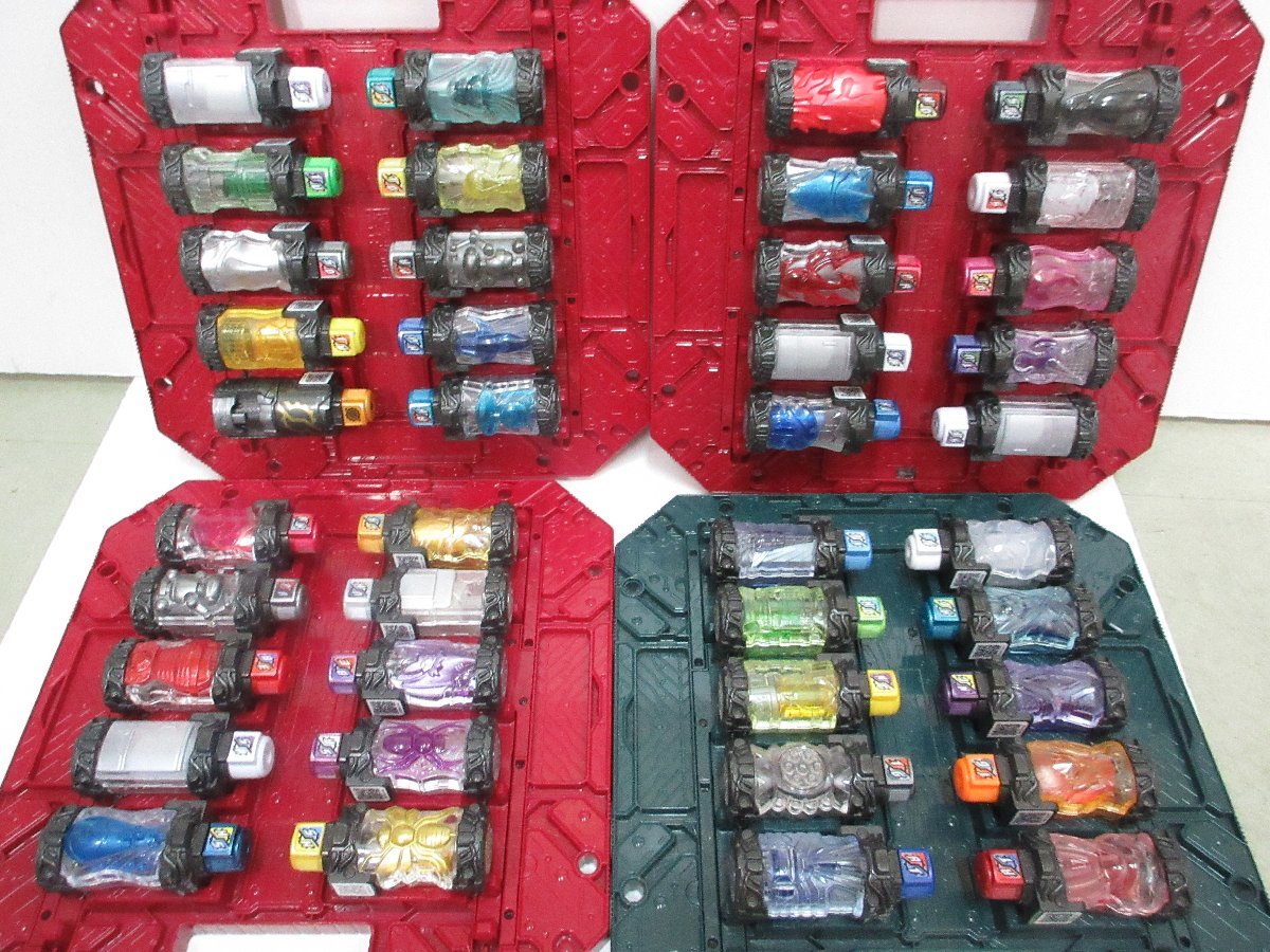 708-9399k】◎1円スタート◎仮面ライダービルド フルボトルなど まとめ 