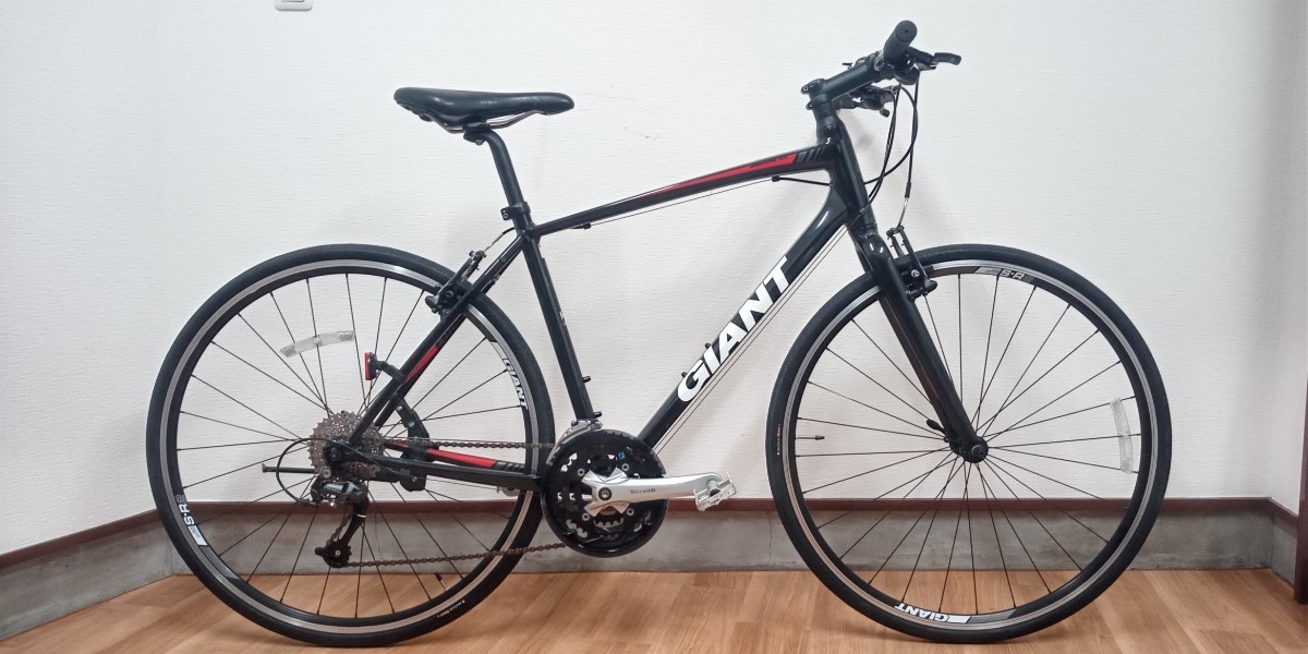 整備済み GIANT ESCAPE RX3 適応身長170-185cm シマノ24段変速  