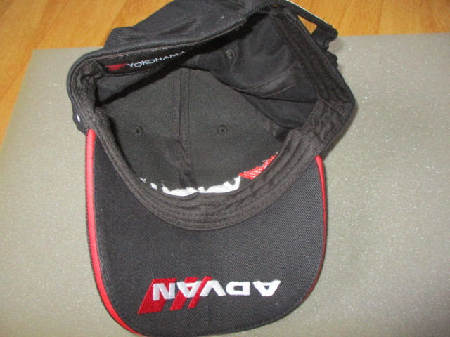 ヨコハマタイヤ・アドバン　オフィシャル　レーシング　フラッグキャップ・帽子　新同美中古　ネオバ・スーパーGT