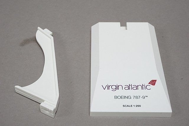 SKYMARKS 1⁄200 B747-400 VirginAtrantic - メルカリ ☆ SKY MARKS